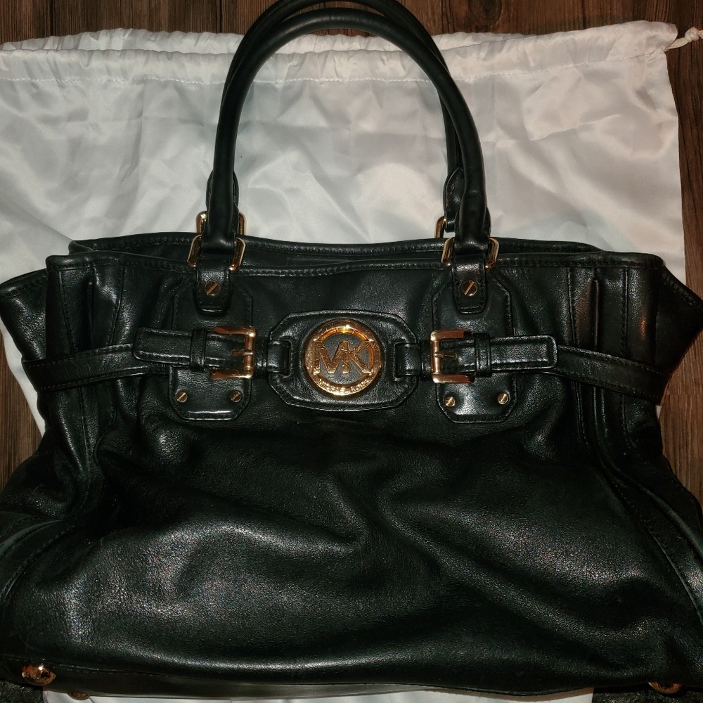 Michael Kors purse